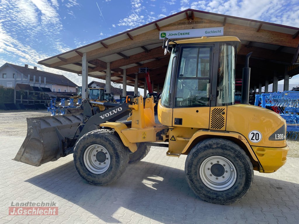 Radlader от тип Volvo L 30B pro, Gebrauchtmaschine в Mühldorf (Снимка 12)