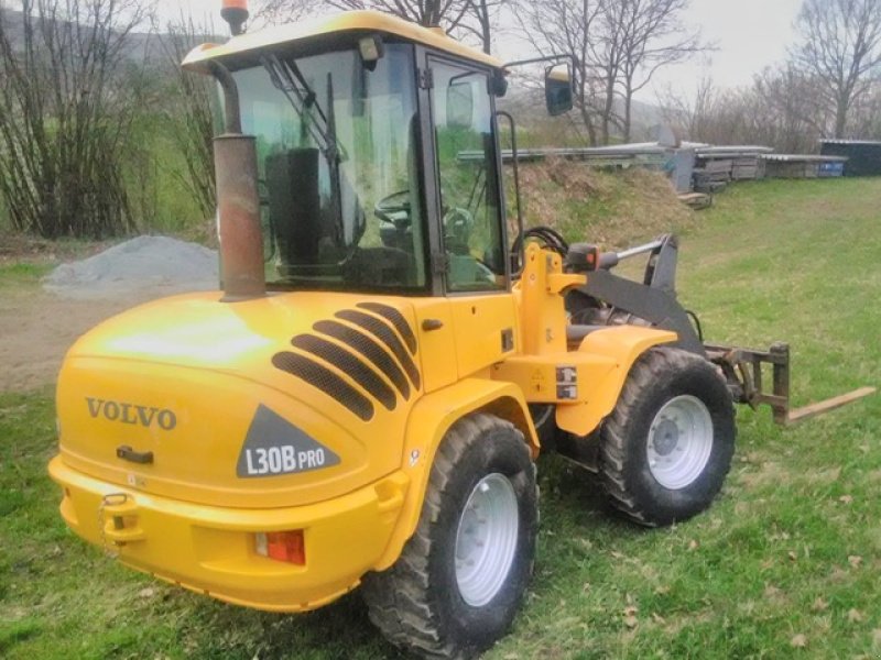 Radlader typu Volvo L 30B, Gebrauchtmaschine v Rattiszell - Herrnfehlburg (Obrázok 1)