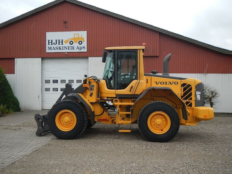 Radlader of the type Volvo L 60 F, Gebrauchtmaschine in Aabenraa (Picture 1)