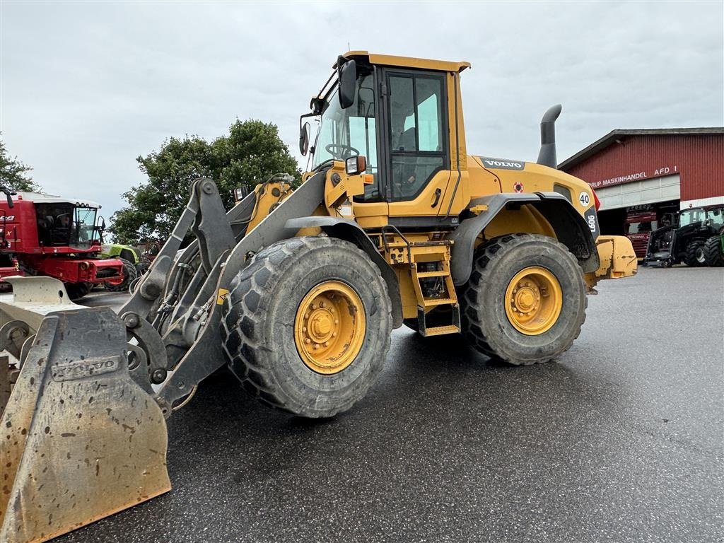 Radlader of the type Volvo L 60 G KUN 7300 TIMER! MED SKOVL OG GAFLER!, Gebrauchtmaschine in Nørager (Picture 2)