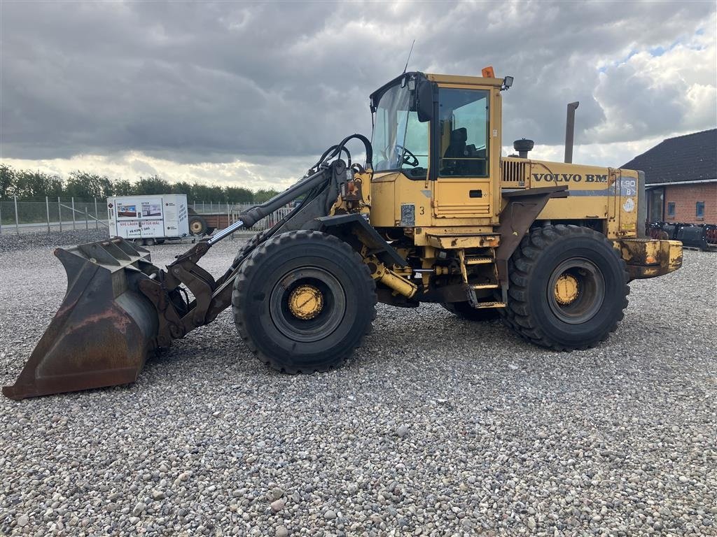 Radlader of the type Volvo L 90 B inkl skovl, Gebrauchtmaschine in Rødekro (Picture 4)