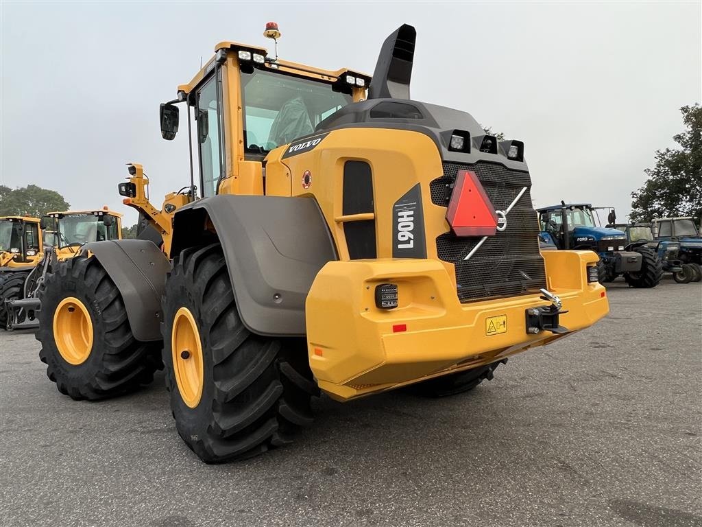 Radlader del tipo Volvo L 90 H AGRICULTURE! KUN 4 TIMER, LANG BOM OG LOCK-UP! PÅ LAGER TIL OMGÅENDE LEVERING!, Gebrauchtmaschine In Nørager (Immagine 6)