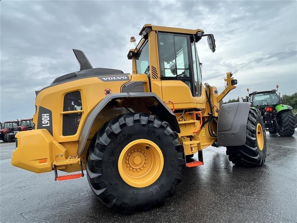 Radlader van het type Volvo L 90 H KUN 2000 TIMER OG LANG BOM! DK FRA NY!, Gebrauchtmaschine in Nørager (Foto 7)