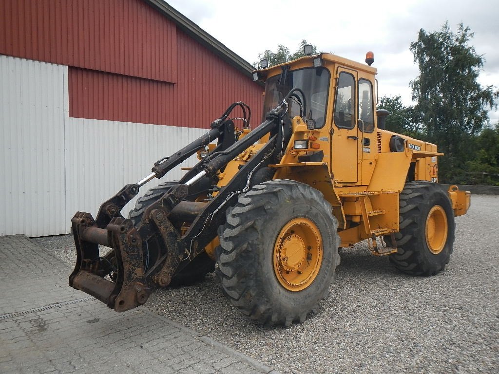 Radlader des Typs Volvo L 90, Gebrauchtmaschine in Aabenraa (Bild 3)