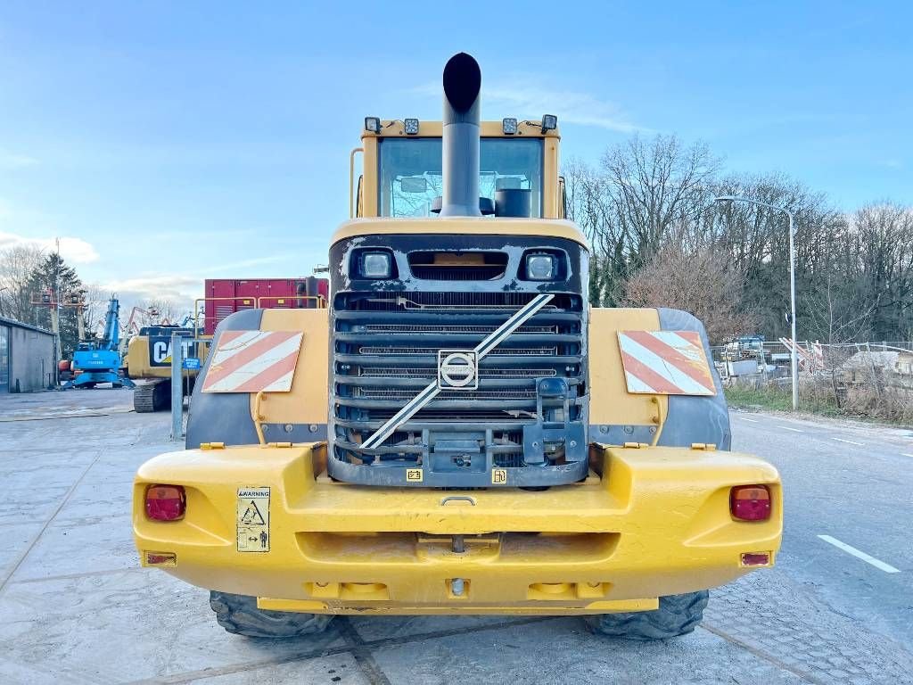 Radlader typu Volvo L110E German Machine / Well Maintained, Gebrauchtmaschine v Veldhoven (Obrázek 4)