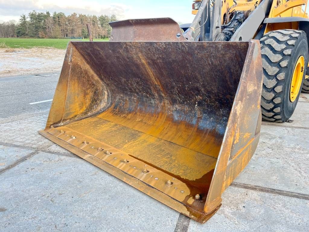 Radlader of the type Volvo L110E German Machine / Well Maintained, Gebrauchtmaschine in Veldhoven (Picture 10)