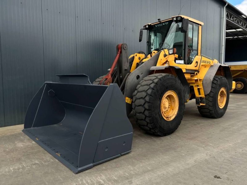 Radlader Türe ait Volvo L110F (L120), Gebrauchtmaschine içinde Venlo (resim 1)