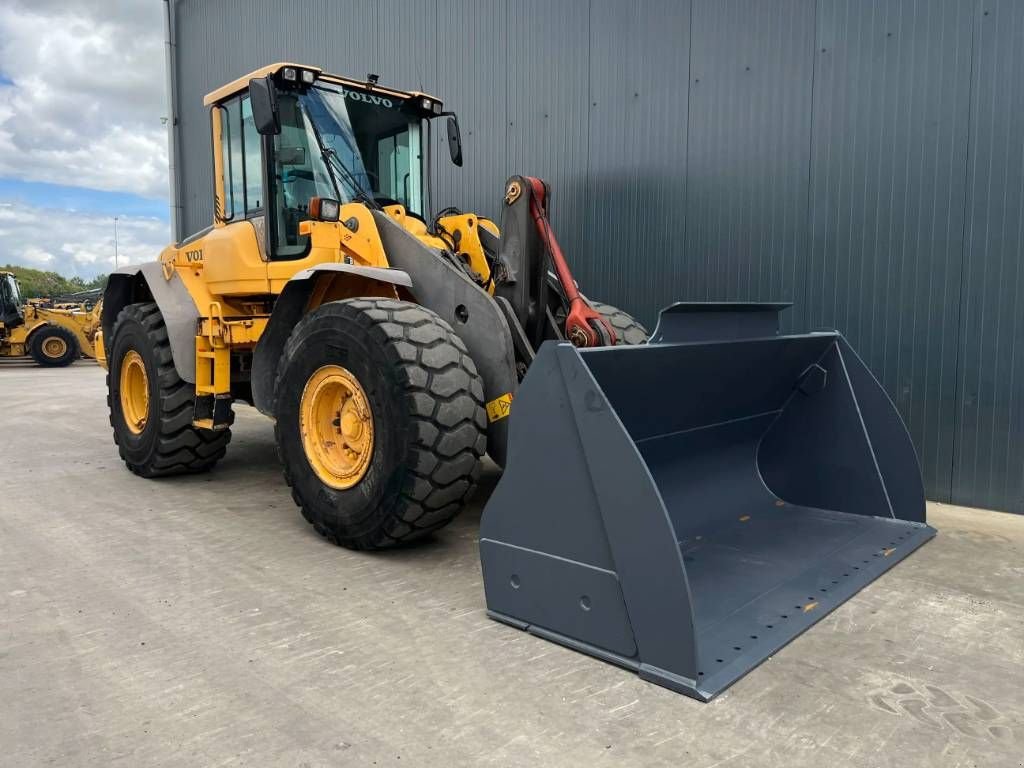 Radlader van het type Volvo L110F, Gebrauchtmaschine in Venlo (Foto 5)