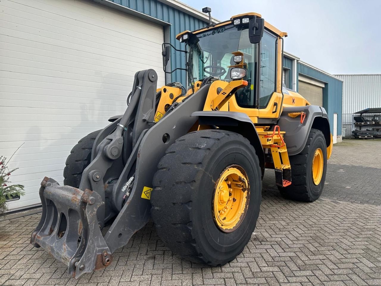 Radlader des Typs Volvo L110H, Gebrauchtmaschine in Oirschot (Bild 3)