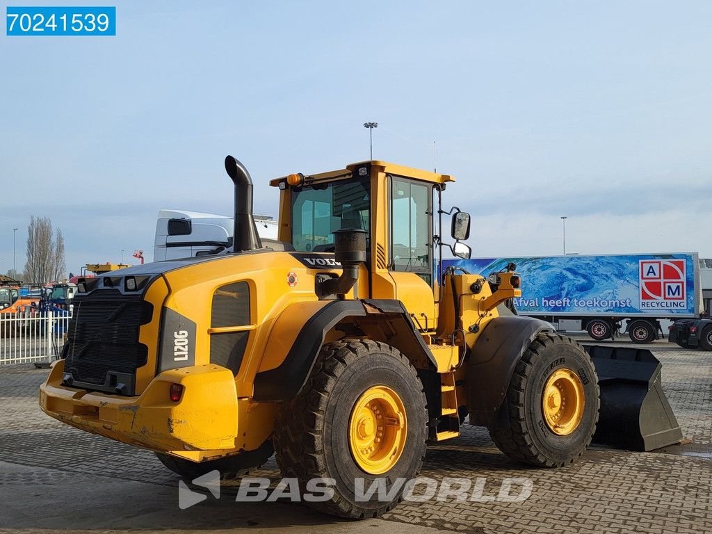 Radlader от тип Volvo L120 G QUICK COUPLER, Gebrauchtmaschine в Veghel (Снимка 7)