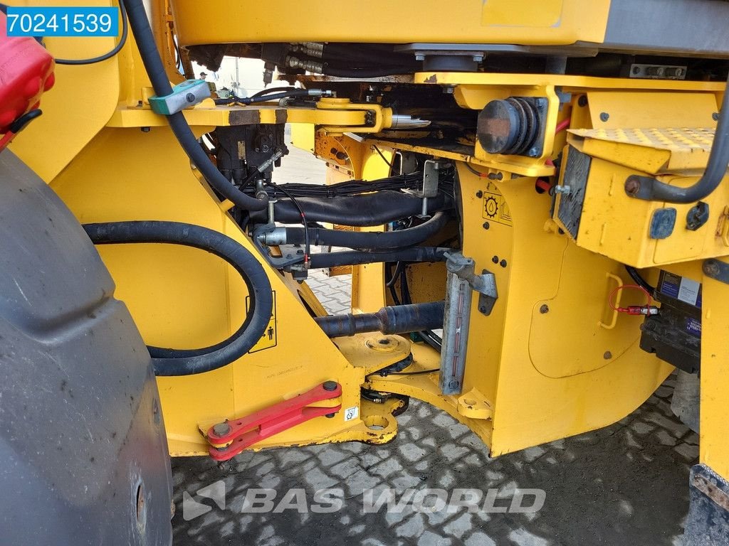 Radlader Türe ait Volvo L120 G QUICK COUPLER, Gebrauchtmaschine içinde Veghel (resim 9)