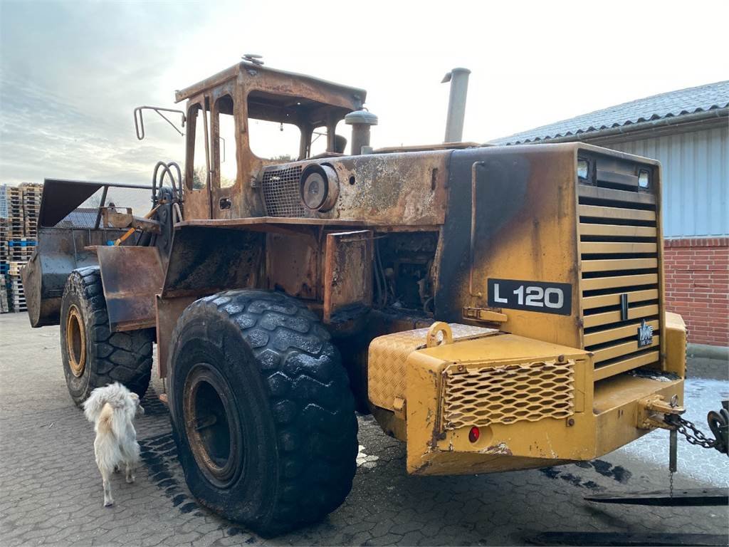 Radlader of the type Volvo L120, Gebrauchtmaschine in Hemmet (Picture 2)