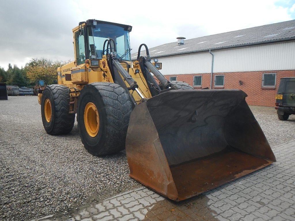 Radlader van het type Volvo L120B, Gebrauchtmaschine in Aabenraa (Foto 4)