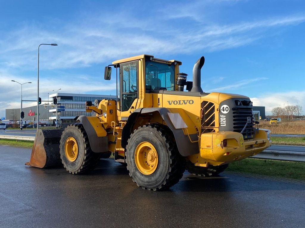 Radlader typu Volvo L120F, Gebrauchtmaschine w Velddriel (Zdjęcie 3)