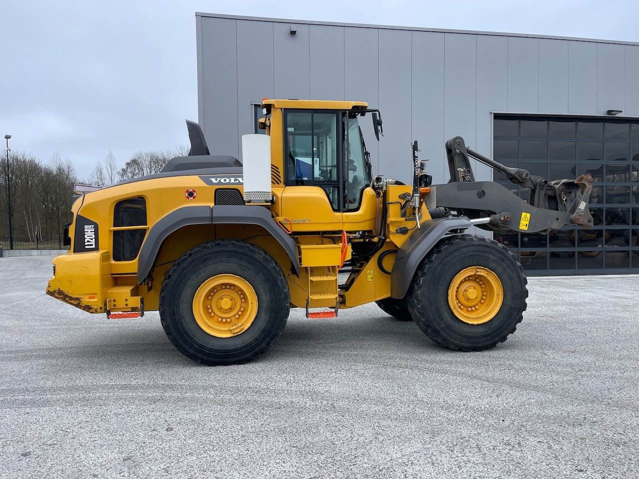 Radlader Türe ait Volvo L120H, Gebrauchtmaschine içinde Holten (resim 3)