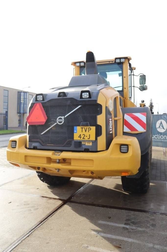 Radlader of the type Volvo L120H, Gebrauchtmaschine in Antwerpen (Picture 7)