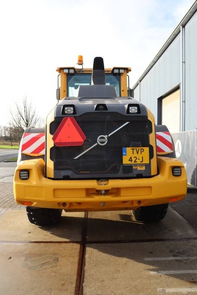 Radlader of the type Volvo L120H, Gebrauchtmaschine in Antwerpen (Picture 5)