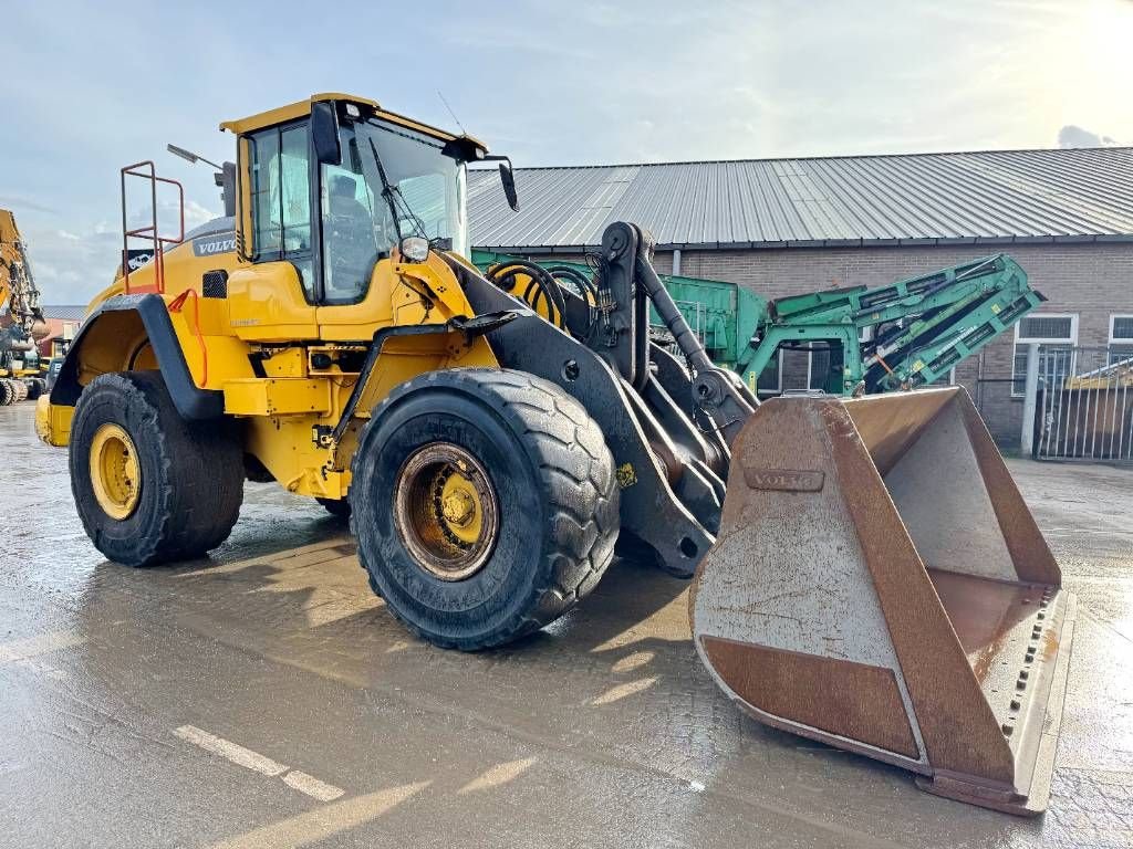 Radlader of the type Volvo L150H - Dutch Machine / Weighing System, Gebrauchtmaschine in Veldhoven (Picture 7)