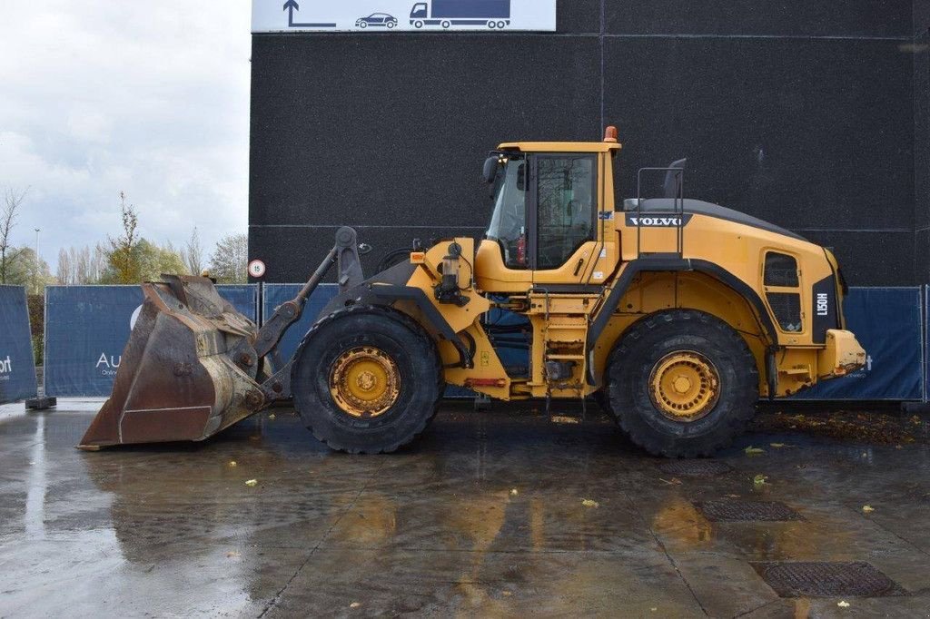 Radlader of the type Volvo L150H, Gebrauchtmaschine in Antwerpen (Picture 2)