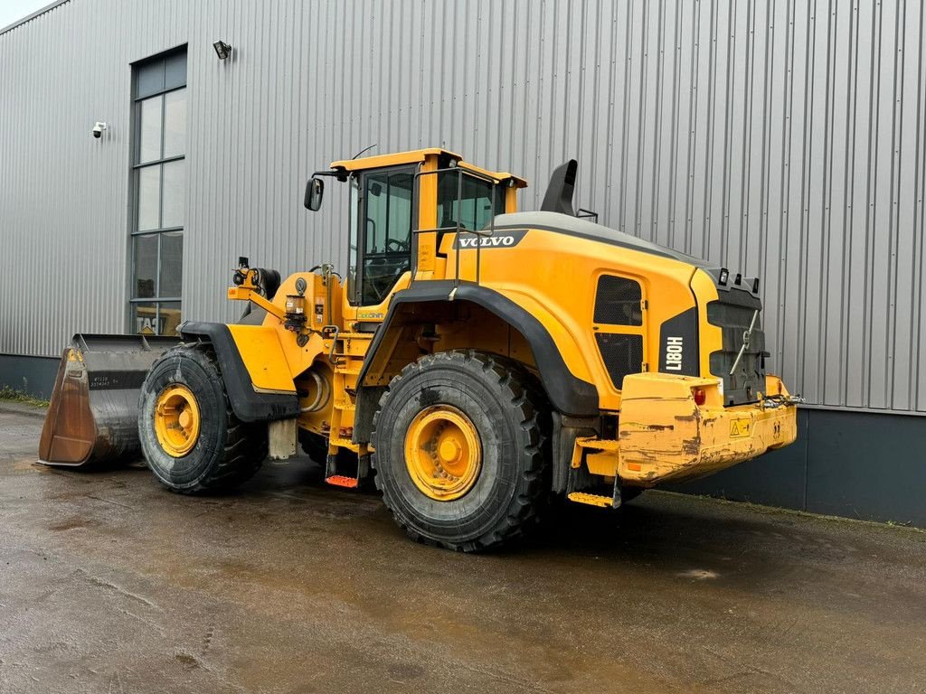 Radlader del tipo Volvo L180H 3th function, Gebrauchtmaschine en Velddriel (Imagen 4)