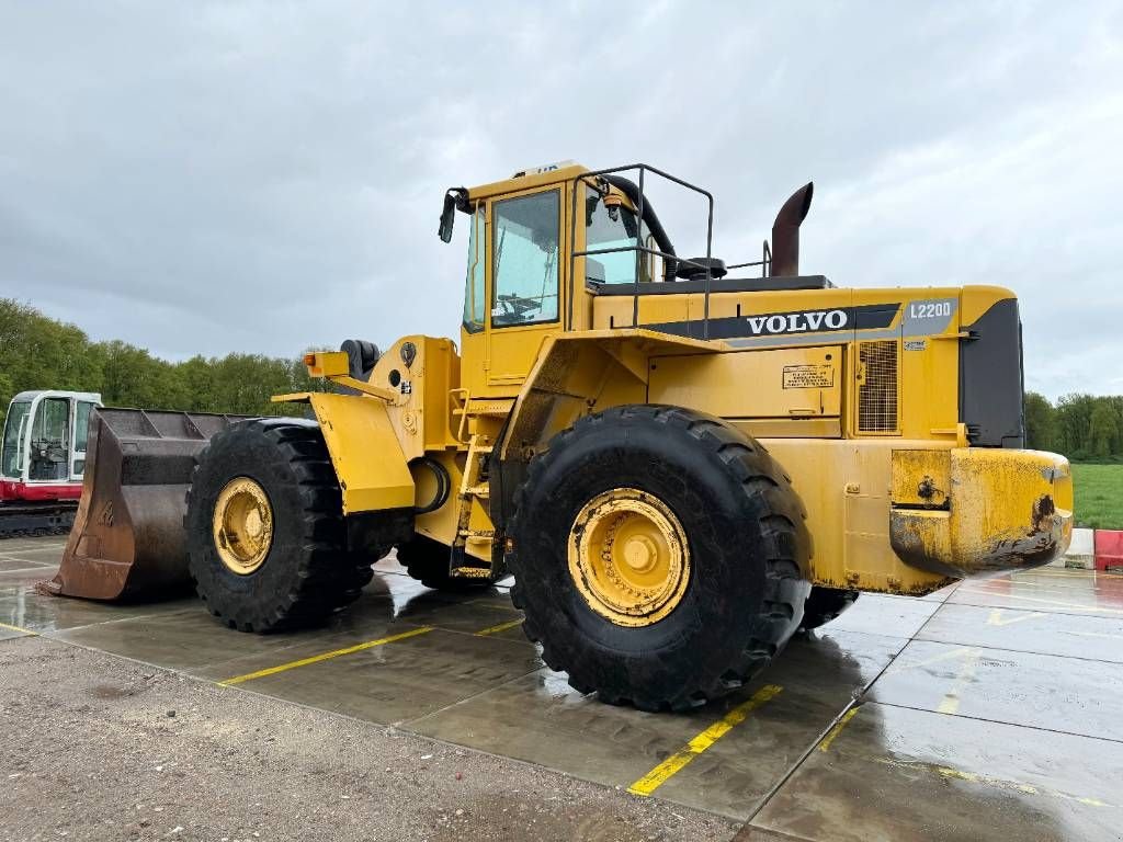 Radlader of the type Volvo L220D - Central Greasing / Dutch Machine, Gebrauchtmaschine in Veldhoven (Picture 3)