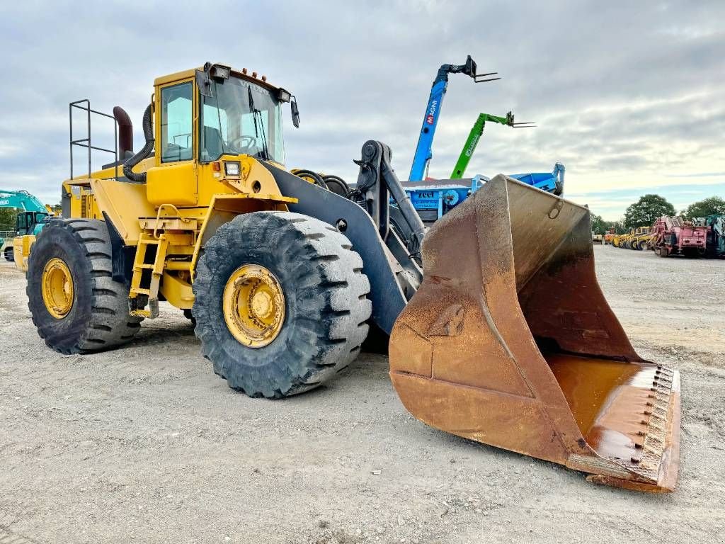 Radlader от тип Volvo L220D - Dutch Machine / Pressurised Cabin, Gebrauchtmaschine в Veldhoven (Снимка 7)