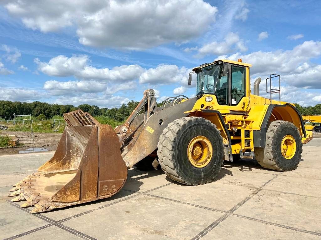 Radlader van het type Volvo L220F - CDC Steering / Weight System, Gebrauchtmaschine in Veldhoven (Foto 2)