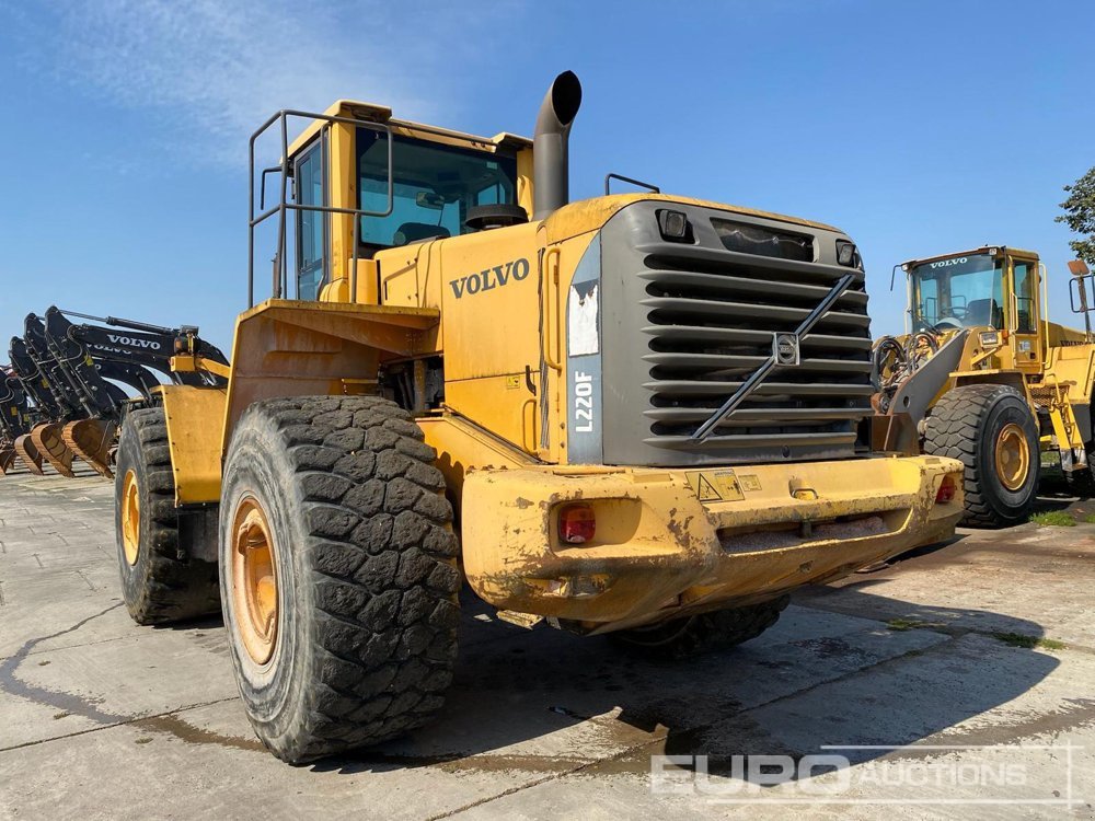 Radlader typu Volvo L220F, Gebrauchtmaschine w Dormagen (Zdjęcie 2)