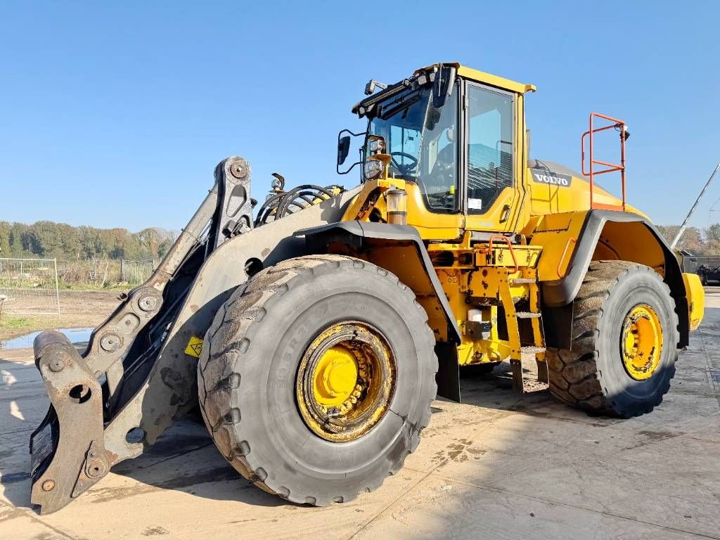 Radlader от тип Volvo L220H - CDC Steer / 3rd Function / Weight System, Gebrauchtmaschine в Veldhoven (Снимка 2)