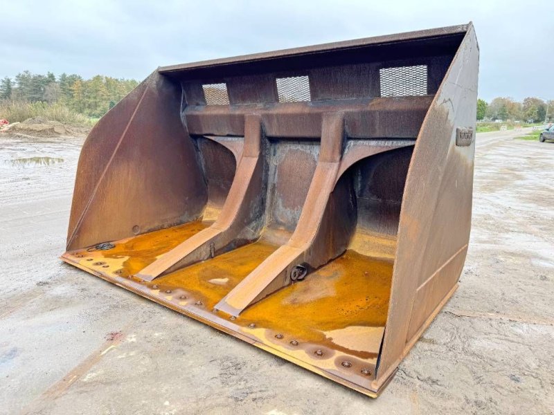 Radlader tipa Volvo L220H High Tip Bucket Hoogkiepbak Hochkippschaufel, Gebrauchtmaschine u Veldhoven