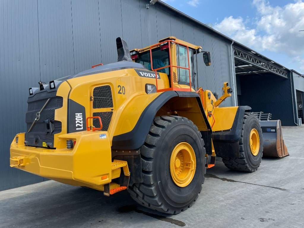 Radlader typu Volvo L220H, Gebrauchtmaschine v Venlo (Obrázek 5)