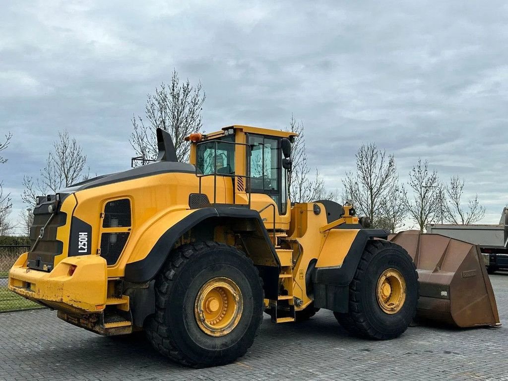 Radlader of the type Volvo L250 L250H L250 H BUCKET BSS CDC NO L220H, Gebrauchtmaschine in Marknesse (Picture 7)