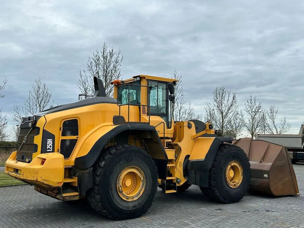 Radlader typu Volvo L250 L250H L250 H BUCKET BSS CDC NO L220H, Gebrauchtmaschine w Marknesse (Zdjęcie 7)