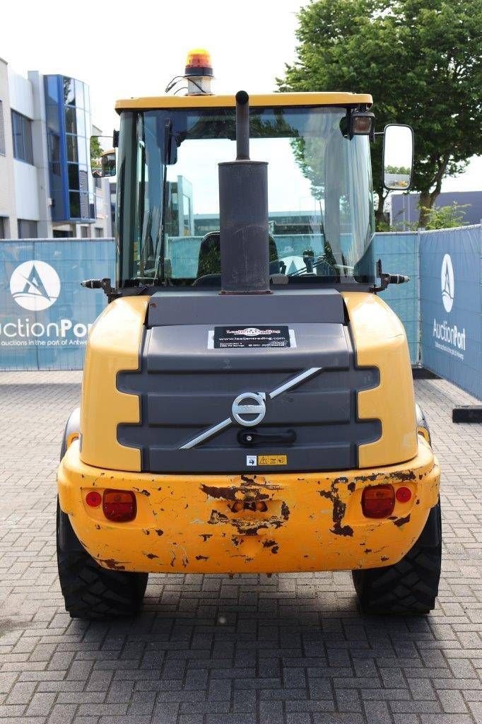 Radlader Türe ait Volvo L25F-P, Gebrauchtmaschine içinde Antwerpen (resim 5)