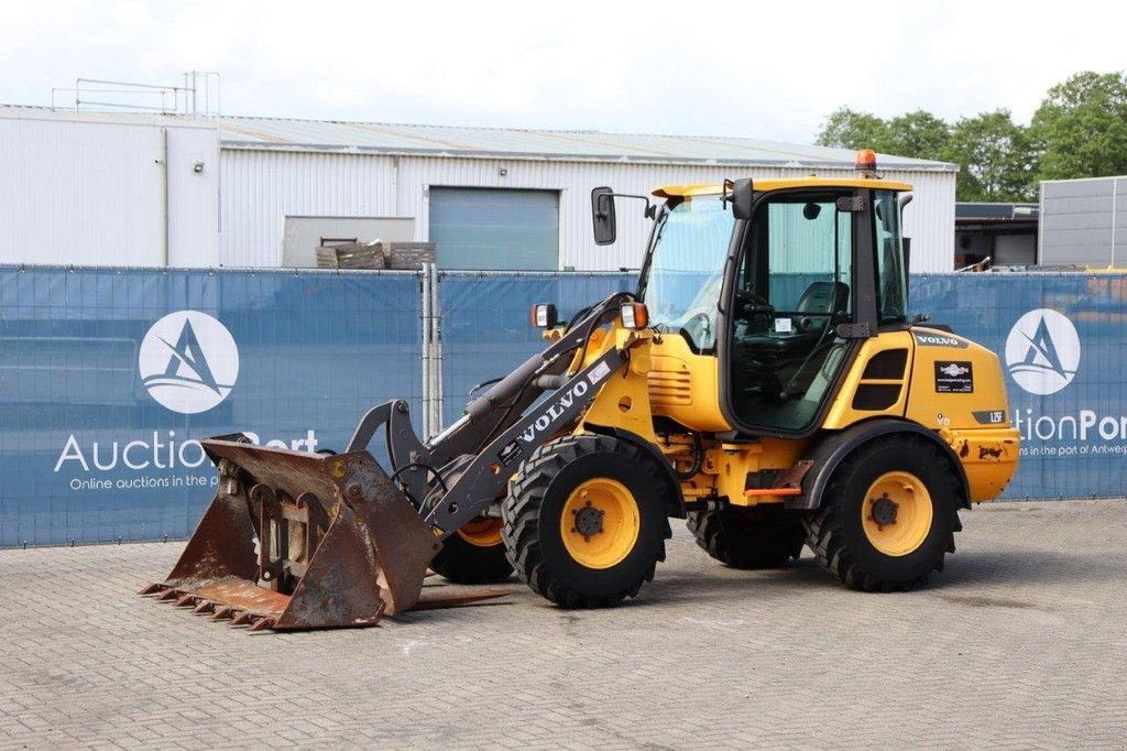 Radlader Türe ait Volvo L25F-P, Gebrauchtmaschine içinde Antwerpen (resim 10)