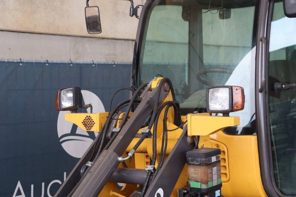 Radlader del tipo Volvo L25F-P, Gebrauchtmaschine en Antwerpen (Imagen 11)