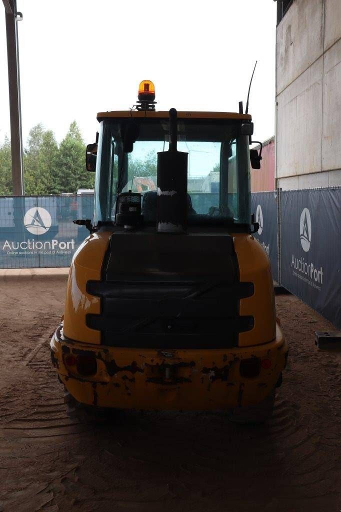 Radlader typu Volvo L25F-P, Gebrauchtmaschine v Antwerpen (Obrázek 4)