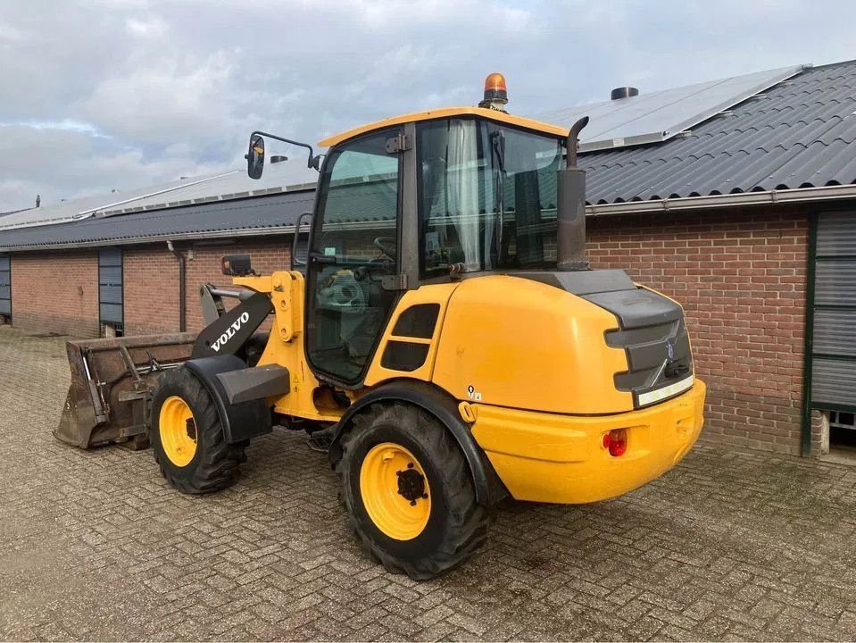 Radlader du type Volvo L25F-Z Shovel Loader nl kenteken, Gebrauchtmaschine en Lunteren (Photo 3)