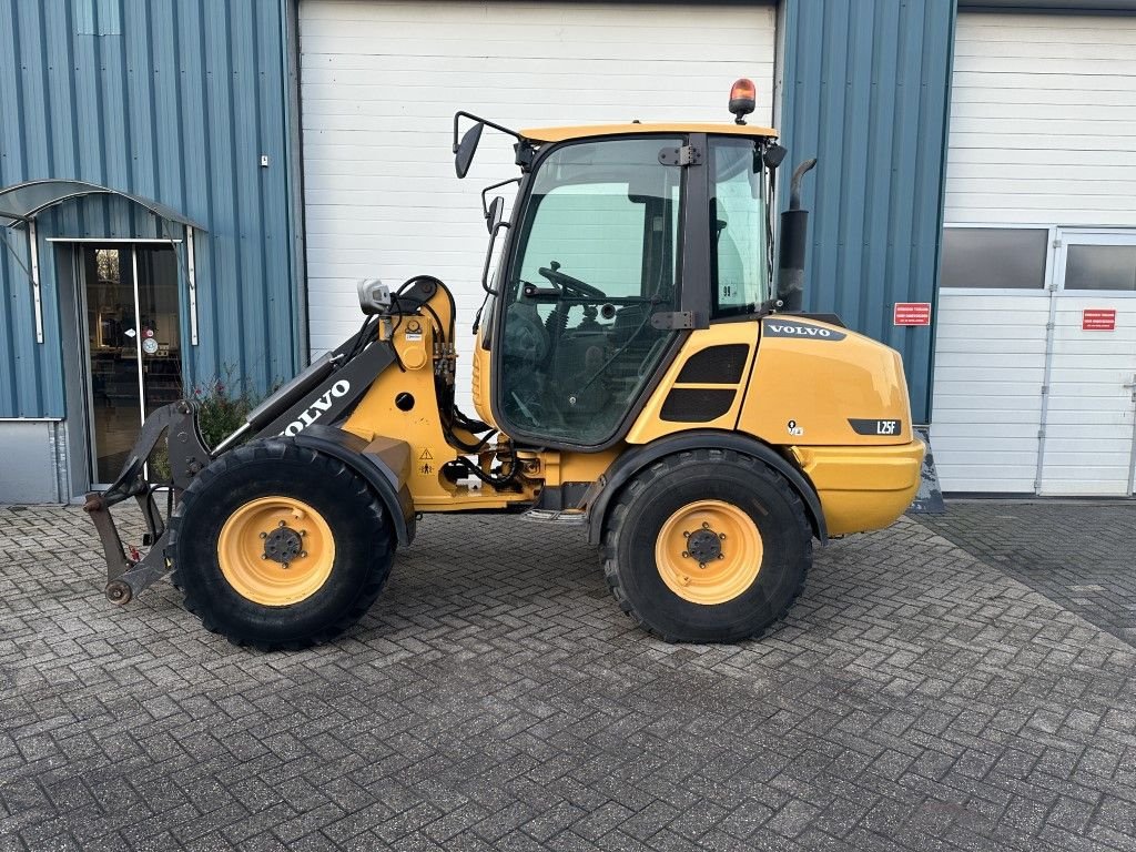 Radlader des Typs Volvo L25F, Gebrauchtmaschine in Oirschot (Bild 1)