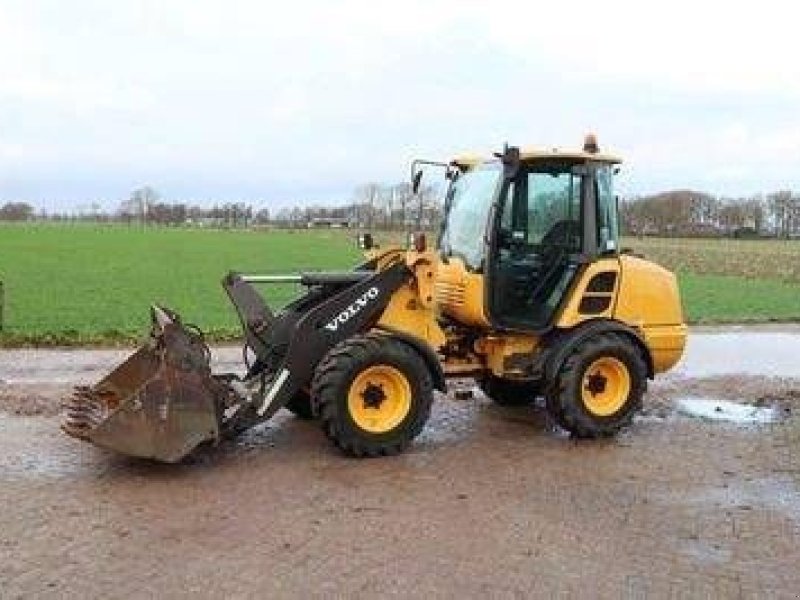 Radlader typu Volvo L25F, Gebrauchtmaschine v Antwerpen (Obrázok 1)