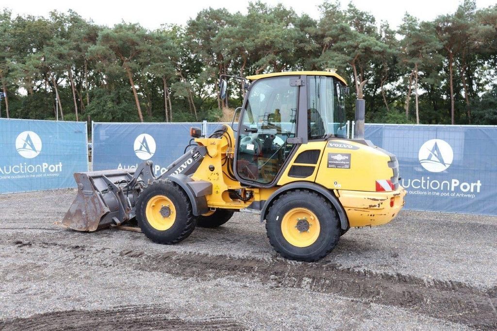 Radlader del tipo Volvo L25F, Gebrauchtmaschine en Antwerpen (Imagen 3)