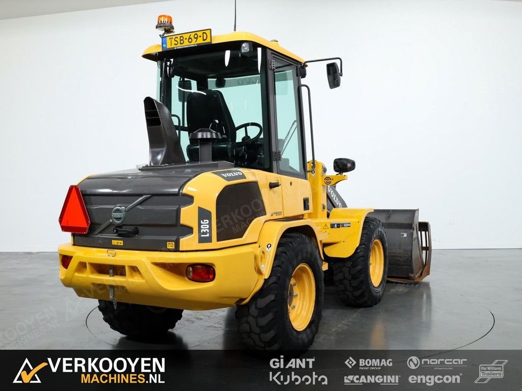 Radlader del tipo Volvo L30 GS, Gebrauchtmaschine en Vessem (Imagen 8)