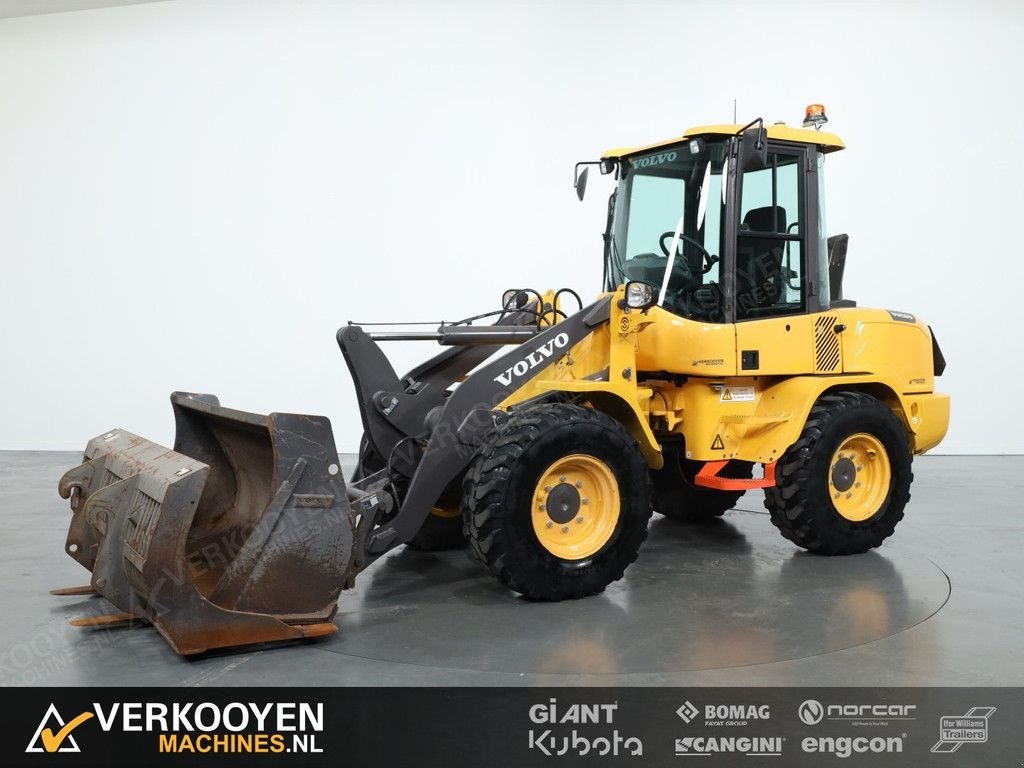 Radlader del tipo Volvo L30 GS, Gebrauchtmaschine en Vessem (Imagen 2)