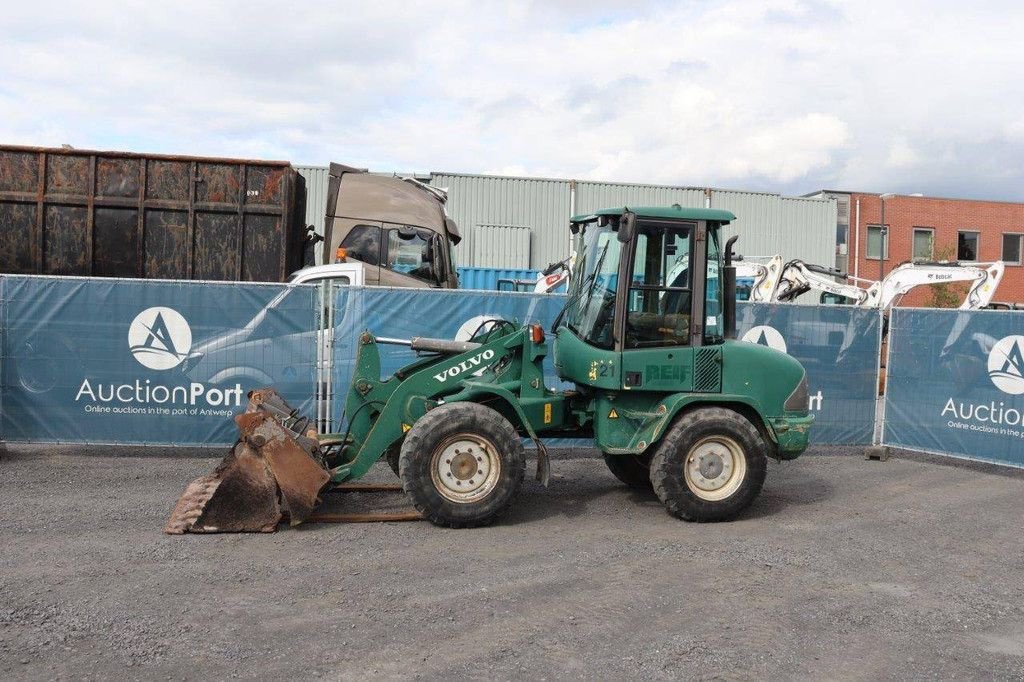 Radlader typu Volvo L30B-Z/X, Gebrauchtmaschine v Antwerpen (Obrázok 1)