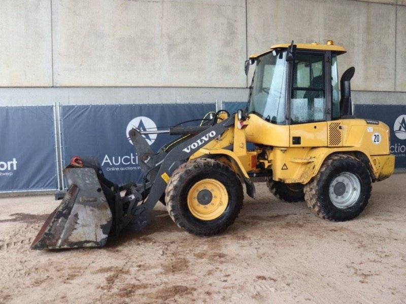 Radlader tipa Volvo L30G Wheel Loader, Gebrauchtmaschine u Antwerpen (Slika 1)