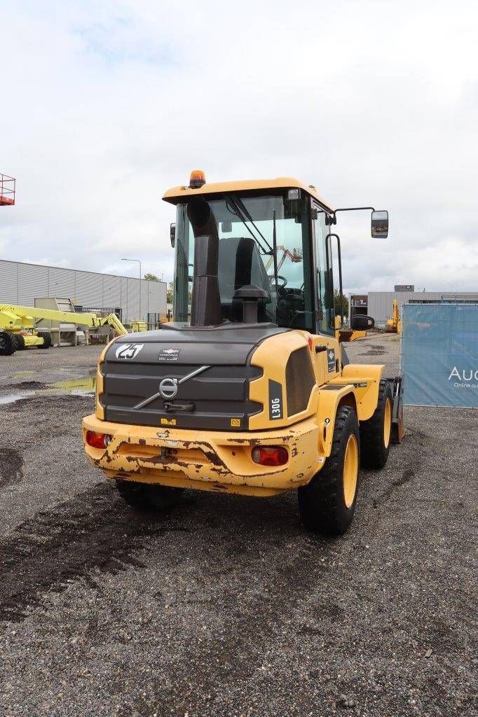 Radlader типа Volvo L30G, Gebrauchtmaschine в Antwerpen (Фотография 7)