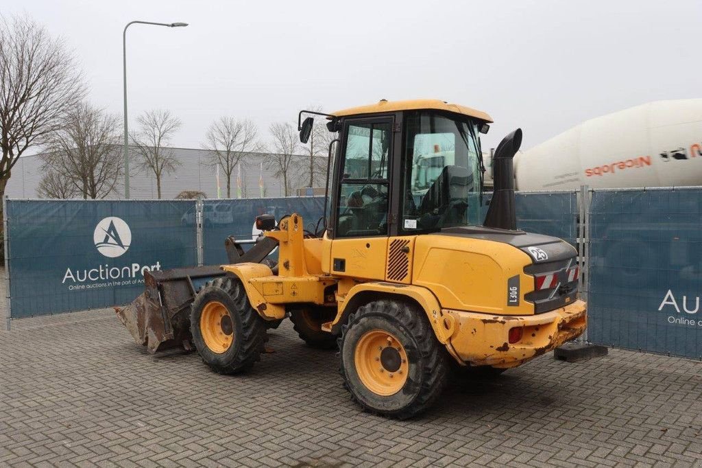 Radlader des Typs Volvo L30G, Gebrauchtmaschine in Antwerpen (Bild 3)