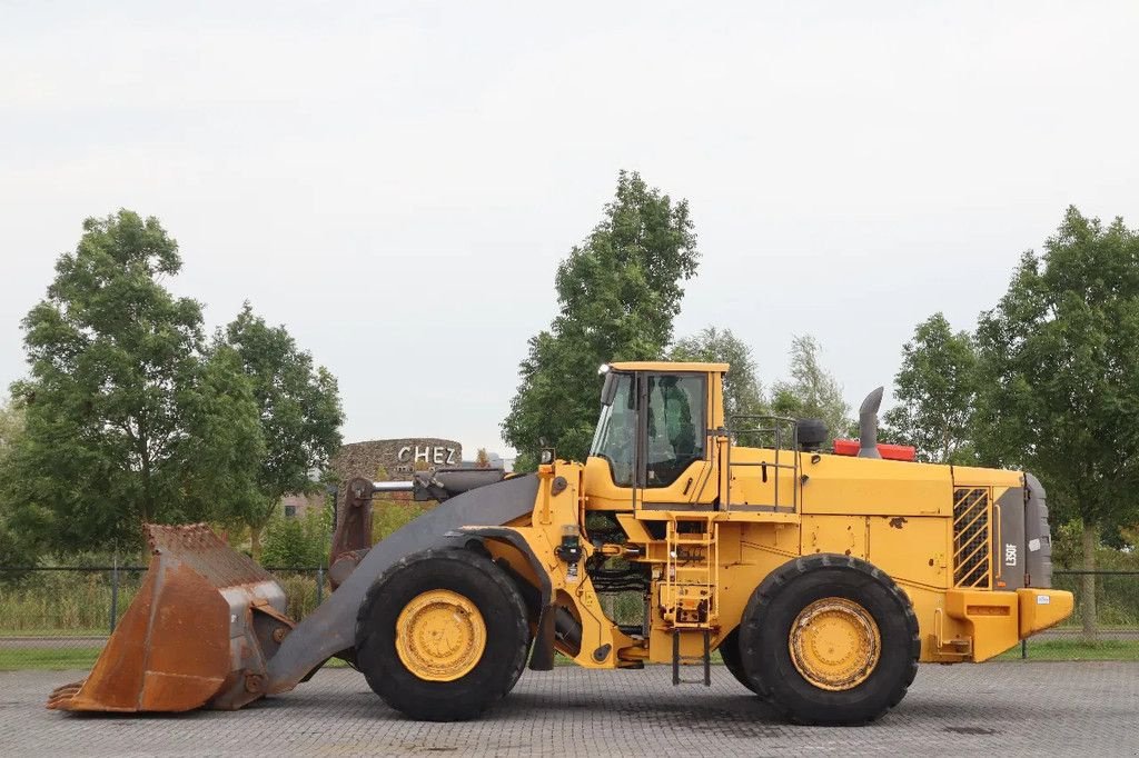 Radlader Türe ait Volvo L350 F BUCKET CDC BBS AIRCO, Gebrauchtmaschine içinde Marknesse (resim 4)