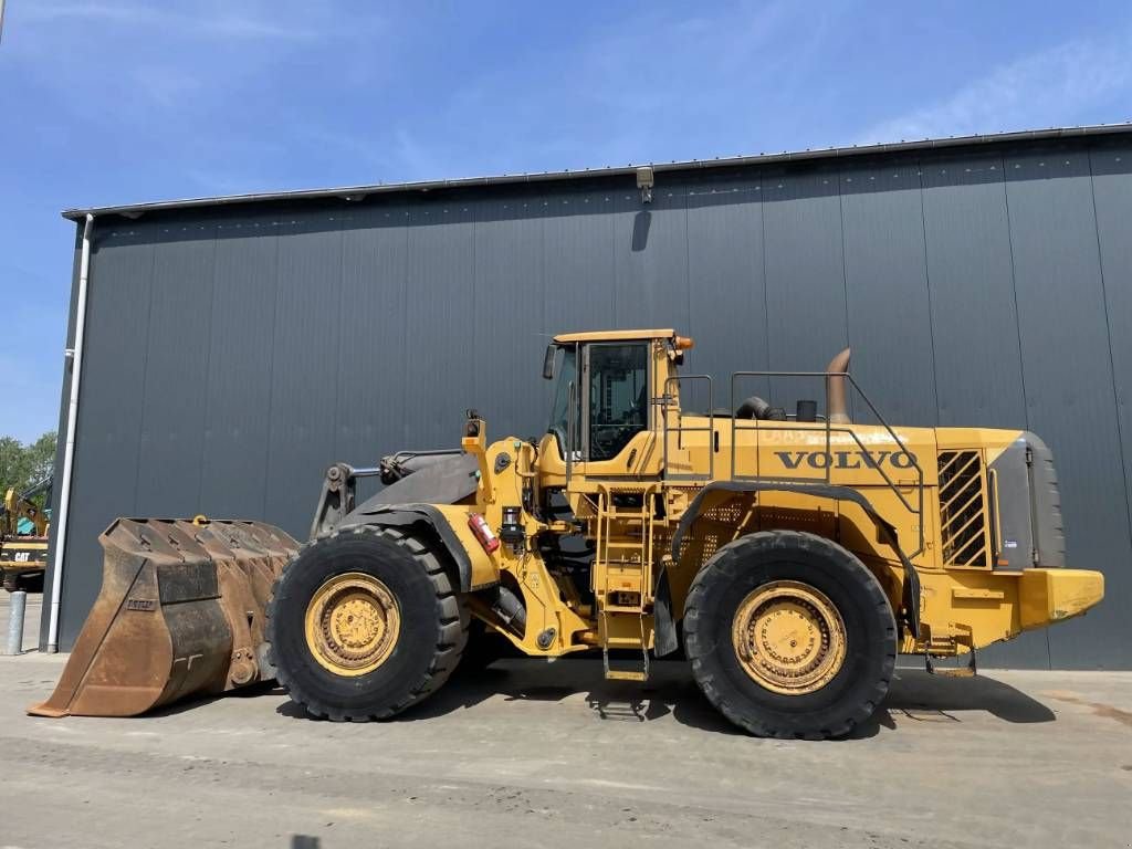 Radlader van het type Volvo L350F, Gebrauchtmaschine in Venlo (Foto 2)