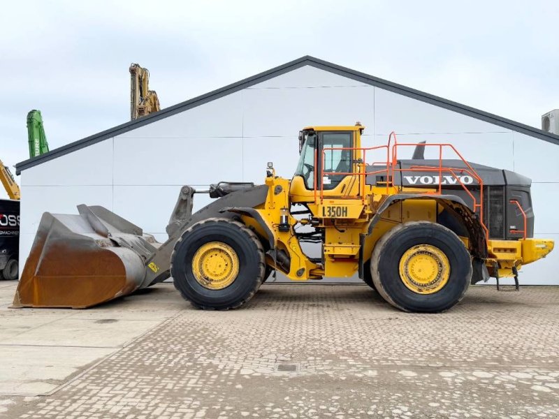 Radlader of the type Volvo L350H - Dutch Machine / CDC Steering, Gebrauchtmaschine in Veldhoven (Picture 1)